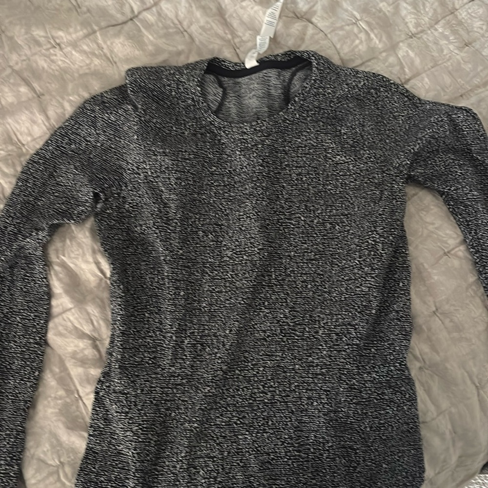 Lulu lemon workout top